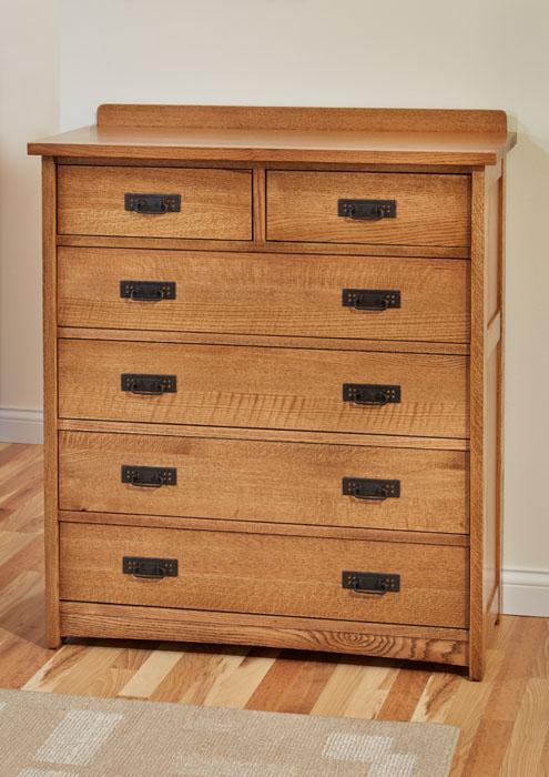 Witmer Furniture Kennan D75490 Customizable 9-Drawer Dresser